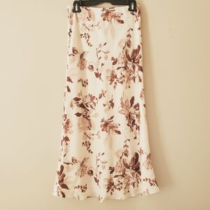 NWT Abercrombie & Fitch Satin Slip Maxi Skirt Sepia Floral Cream Size Small P